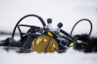 Plongée sous glace à Tignes 