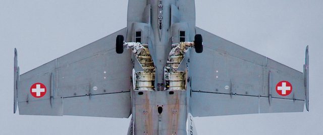 McDonnell Douglas - Boeing F/A-18C Hornet anatomy