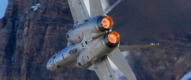 McDonnell Douglas - Boeing F/A-18C Hornet